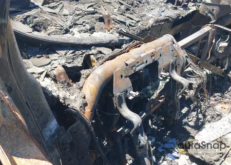 2017 Ford Edge Titanium z USA, uszkodzony, nr VIN 2FMPK3K89HBB08717